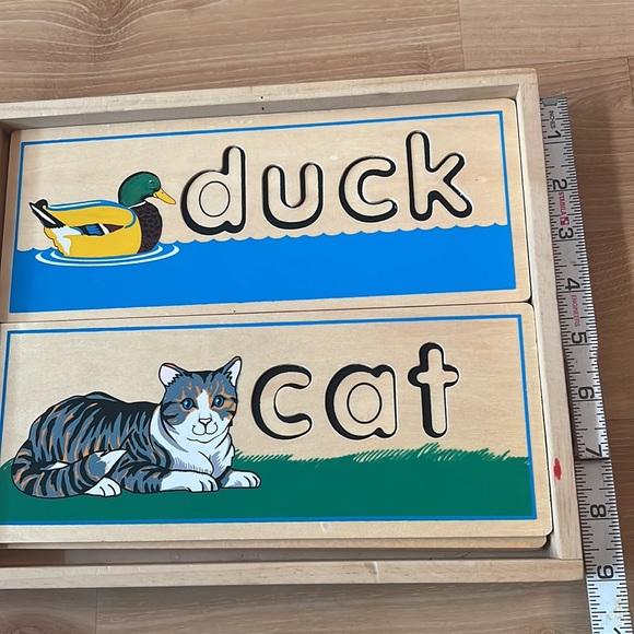 Melissa & Doug Wood See & Spell - Picture 7 of 12